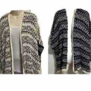 FOREVER 21 Navy Cream Geometric Aztec Print Fringe Sleeveless Cardigan Poncho OS